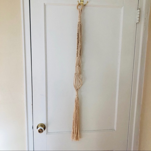 🎉Host Pick🎉 Macrame Plant Hanger - Picture 5 of 5